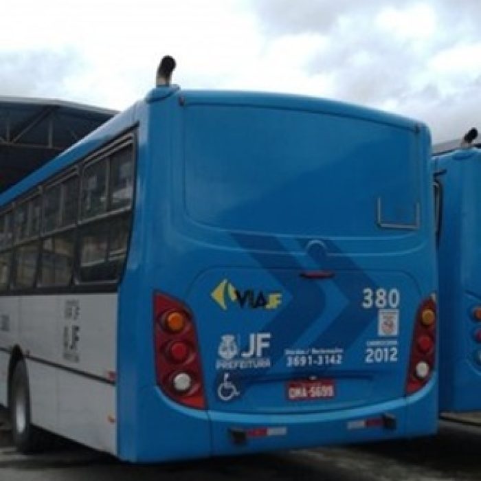 CAIO APACHE VIP, MB 1722 - 2